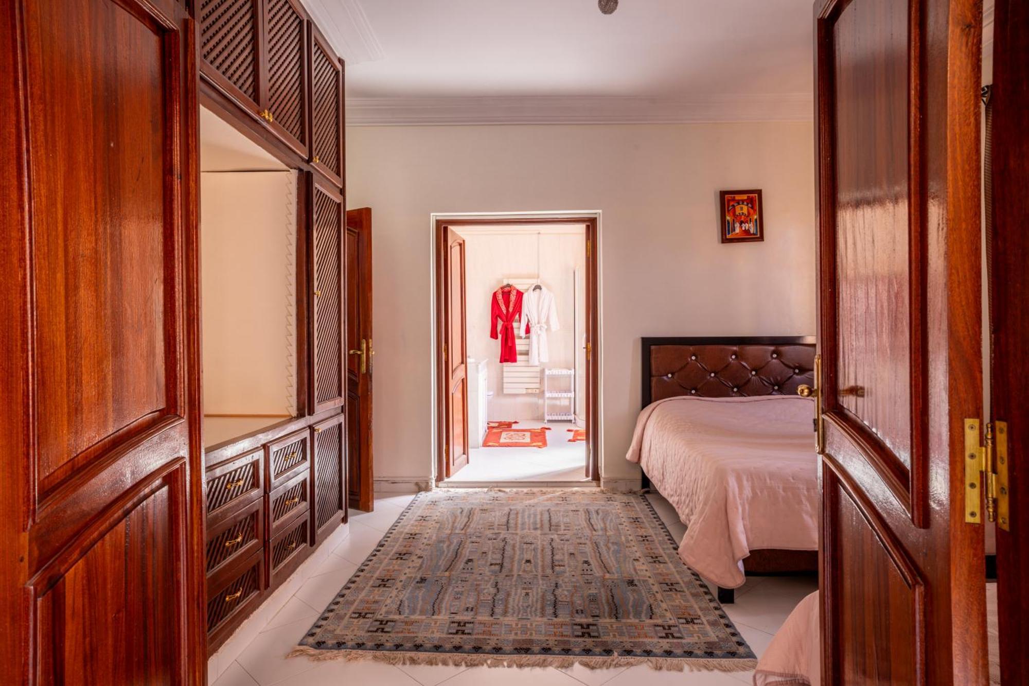 Villa Exclusive Sabah 10 Minutes Du Centre Avec Piscine Privee Marrakesh Exterior foto
